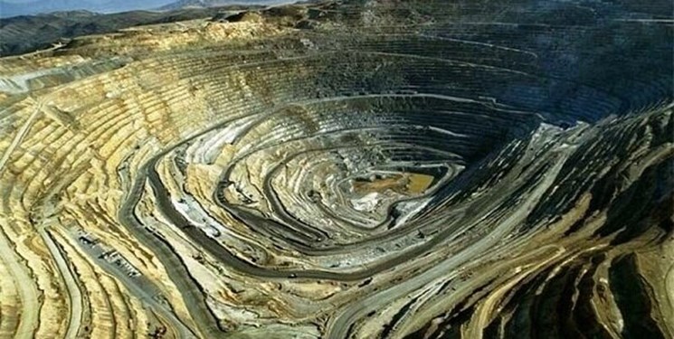 بزرگترین معدن تیتانیوم خاورمیانه پس از ۳ دهه در کهنوج بهره‌برداری می‌شود