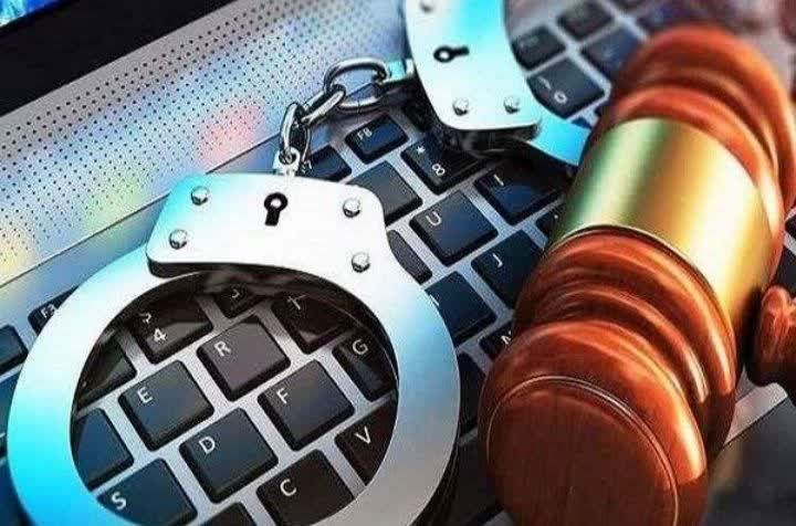 عامل انتشار محتوای مجرمانه فضای مجازی در جیرفت دستگیر شد